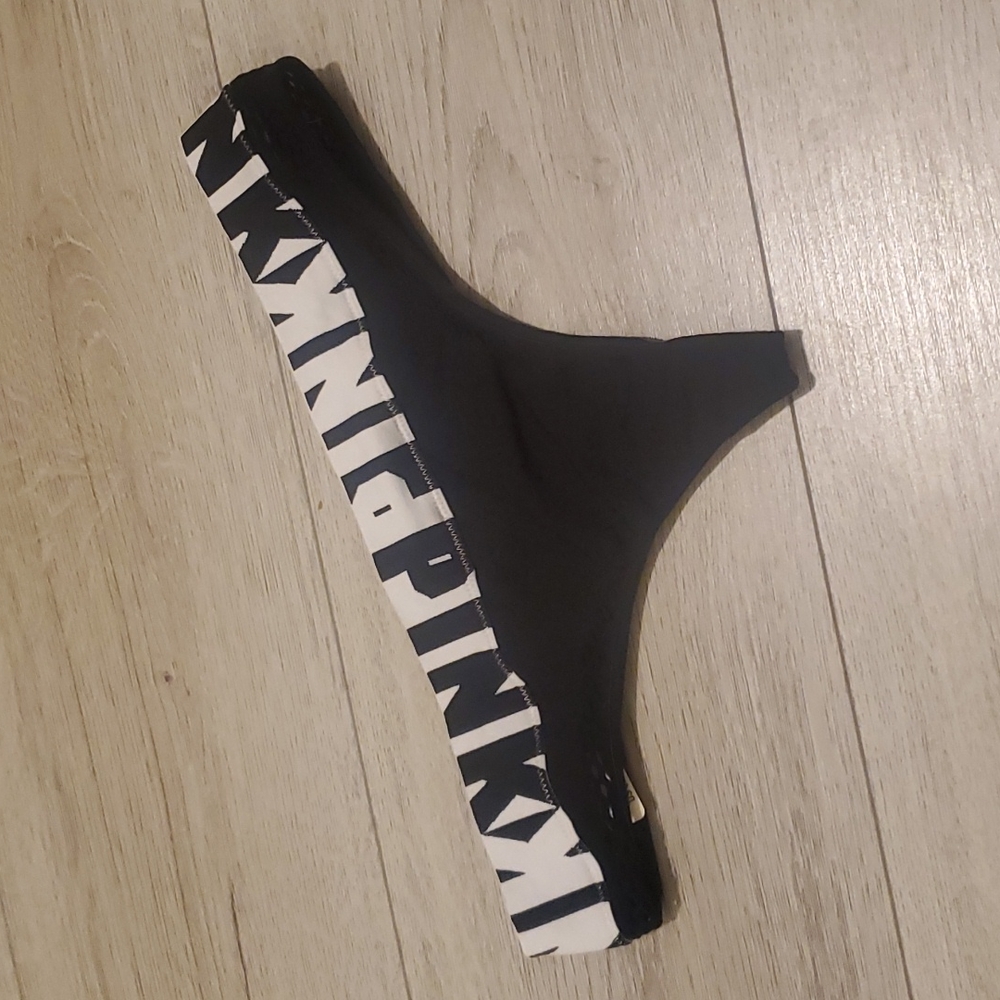 VS PINK thong NWT